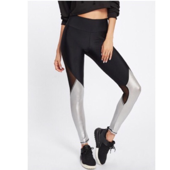 Two Tone Mesh Insert Leggings...Sz: Small & Medium - Picture 4 of 5